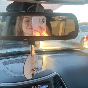 Meet your Posher, Abby